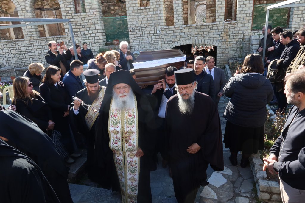 642818562_1448825653287783_5041573794181222192_n