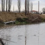 Έβρος: Πλημμύρες λόγω της αύξηση της στάθμης του νερού - 50.000 στρέμματα κάτω από το νερό Έβρος: Πλημμύρες λόγω της αύξηση της στάθμης του νερού – 50.000 στρέμματα κάτω από το νερό