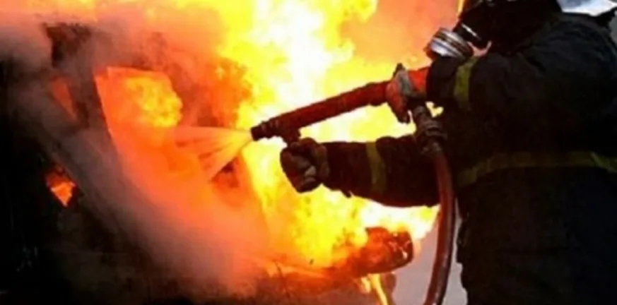 fotia-aftokinito-873x432