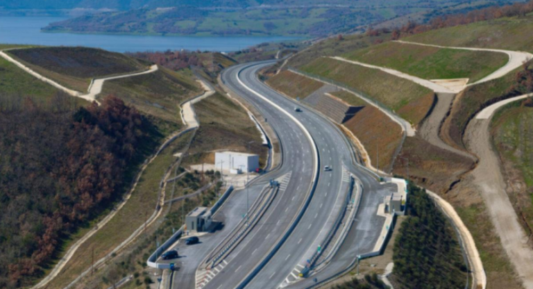 Λαμία-Πάτρα σε 2 ώρες -Προχωρά ο νέος αυτοκινητόδρομος (Βίντεο)