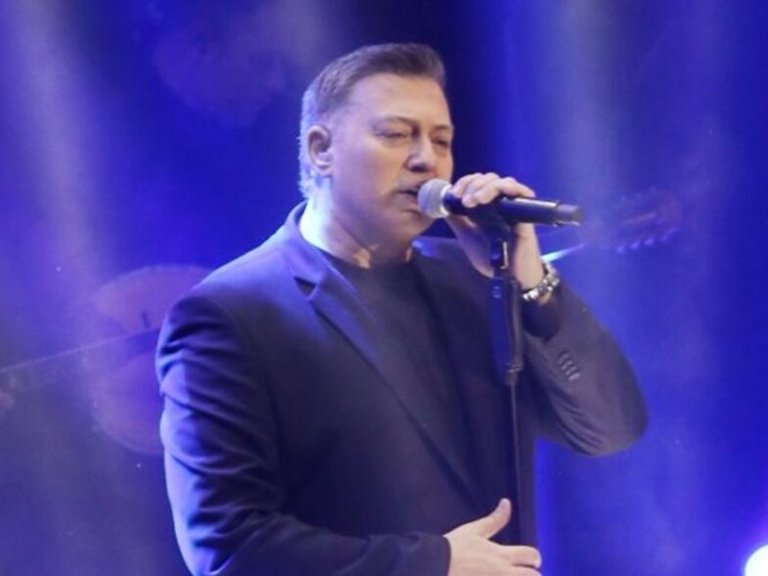 Νίκος Μακρόπουλος: Πρόβλημα υγείας για τον γνωστό τραγουδιστή