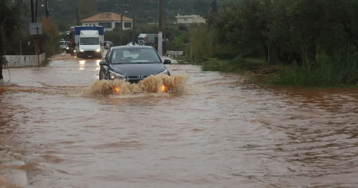 Πάτρα - Δ. Ελλάδα kakokairia-vroxes-intime