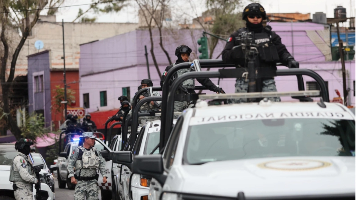 mexico_police_komvoi