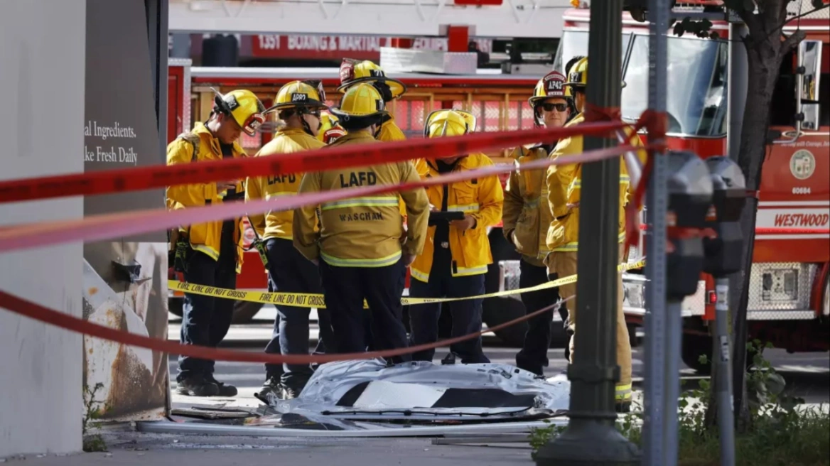 mixcollage-06-feb-2026-01-30-am-8981