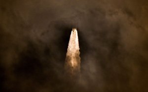 Περιβάλλον και Διάστημα: Νέφος ρύπανσης συνδέθηκε με την επανείσοδο πυραύλου στην ατμόσφαιρα Περιβάλλον και Διάστημα: Νέφος ρύπανσης συνδέθηκε με την επανείσοδο πυραύλου στην ατμόσφαιρα