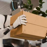 Στη Γουχάν άνοιξε το πρώτο κατάστημα ανθρωποειδών ρομπότ 7S με καθημερινή λειτουργία