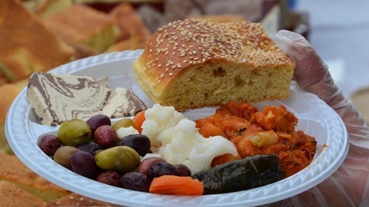 Λιανεμπόριο τροφίμων: Πώς η Σαρακοστή εκτοξεύει νηστίσιμα και plant based