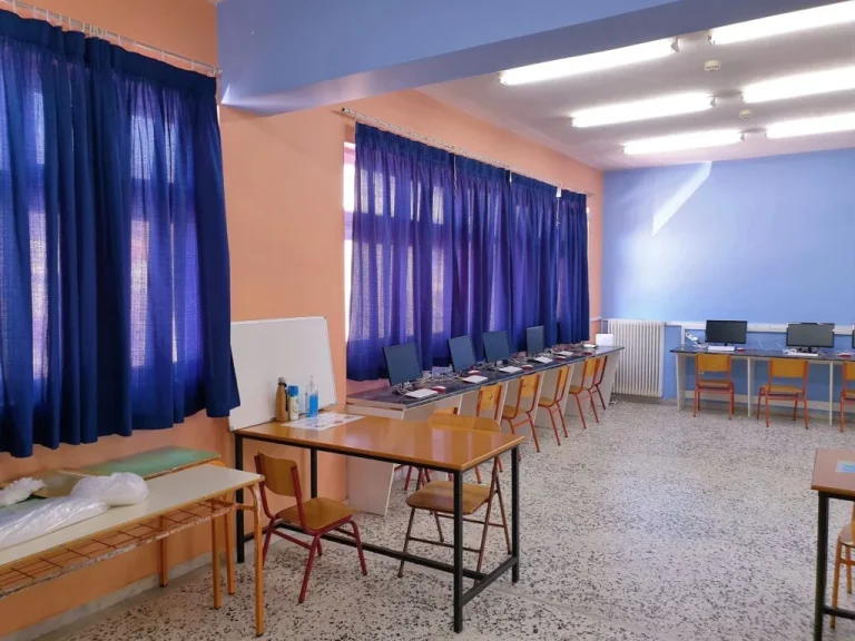 Πάτρα: Καταγγελία-σοκ από μητέρα αυτιστικού παιδιού – Εκπαιδευτικός του έριξε χαστούκια – Δικογραφία από την ΕΛ.ΑΣ