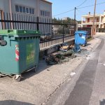 Πάτρα: Οι κάδοι που κάηκαν και τους… παράτησαν!