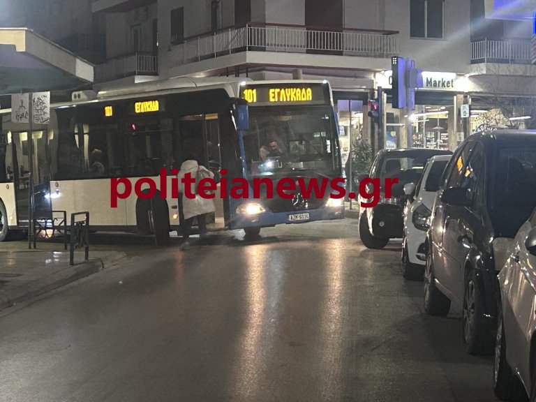 ΠΑΤΡΑ - Άλλο ένα κομφούζιο λόγω στάθμευσης σε γωνία - Φωτο & Βιντεο απ' το αλαλούμ απόψε στην Καρόλου!