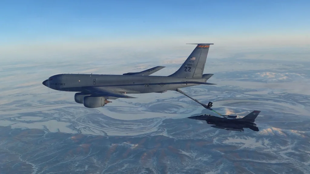 maketa-kc-135