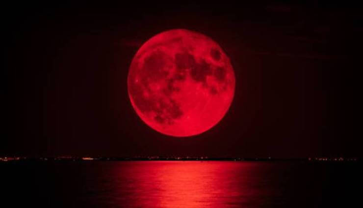 Πανσέληνος Μαρτίου: Πότε θα φωτίσει τον ουρανό το «ματωμένο φεγγάρι» Πανσέληνος Μαρτίου: Πότε θα φωτίσει τον ουρανό το «ματωμένο φεγγάρι»