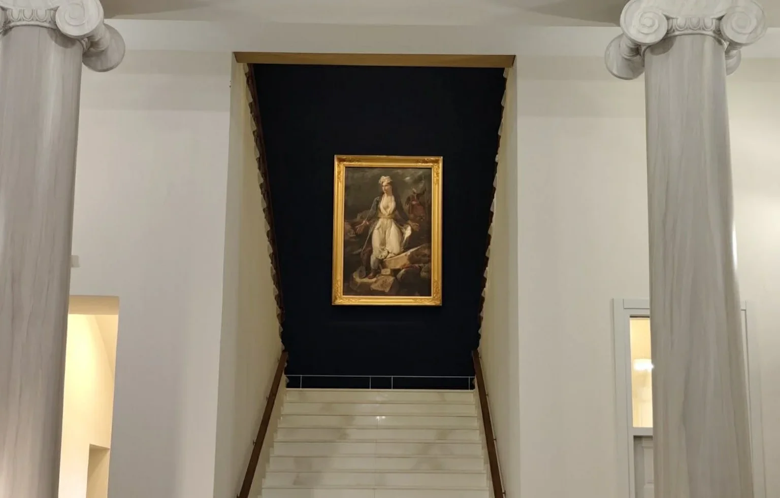 mendoni-ntelakroyad6d565af-de1f-41ec-8b40-da3f3e1095f6-1