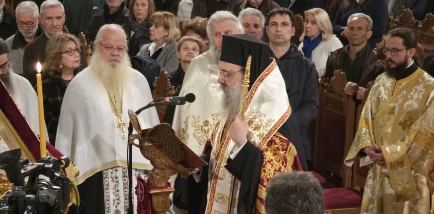 Πατρών Χρυσόστομος: «Η ταπείνωση είναι η βασίλισσα των αρετών» – Μήνυμα στους Χαιρετισμούς στον Ι.Ν. Αγίου Ανδρέου mitropolitis-xairetismoi-1-873x432