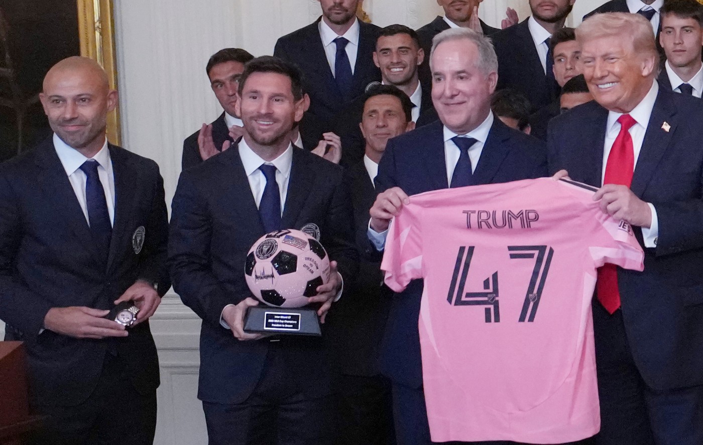 trump messi